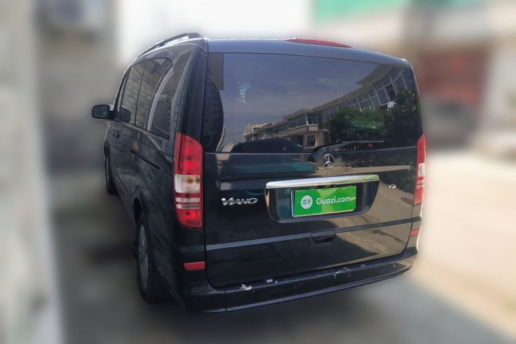 Used Mercedes-Benz Viano 2011 2.5L Navigator Edition Rear Left 45 Deg
