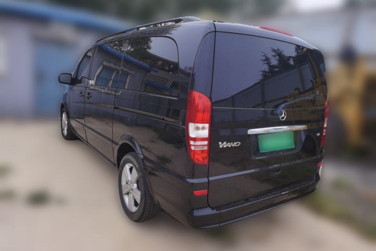 Used Mercedes-Benz Viano 2011 2.5L Navigator Edition Rear Left 45 Deg