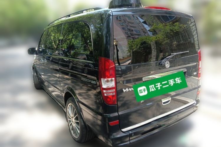 Used Mercedes-Benz Viano 2011 3.5L 125th Anniversary Edition 6 Seats Rear Left 45 Deg
