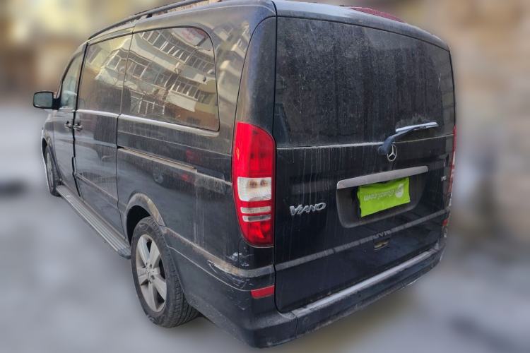 Used Mercedes-Benz Viano 2011 2.5L Navigator Edition Rear Left 45 Deg