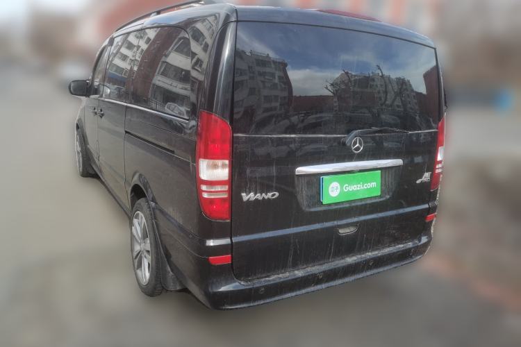 Used Mercedes-Benz Viano 2011 2.5L Navigator Edition Rear Left 45 Deg