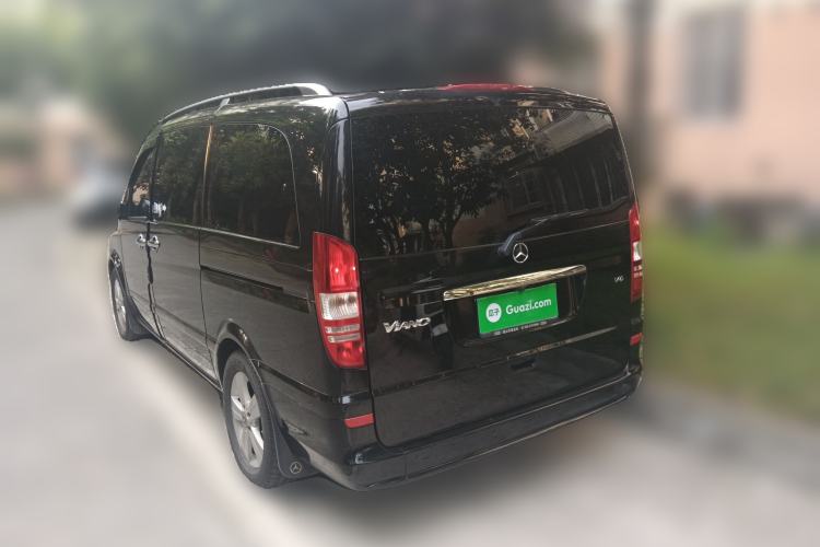 Used Mercedes-Benz Viano 2011 2.5L Navigator Edition Rear Left 45 Deg