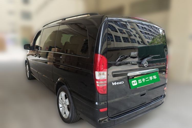 Used Mercedes-Benz Viano 2011 2.5L Navigator Edition Rear Left 45 Deg