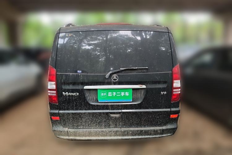 Used Mercedes-Benz Viano 2011 2.5L Luxury Edition Rear