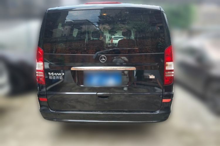 Used Mercedes-Benz Viano 2011 2.5L Prestige Edition Rear
