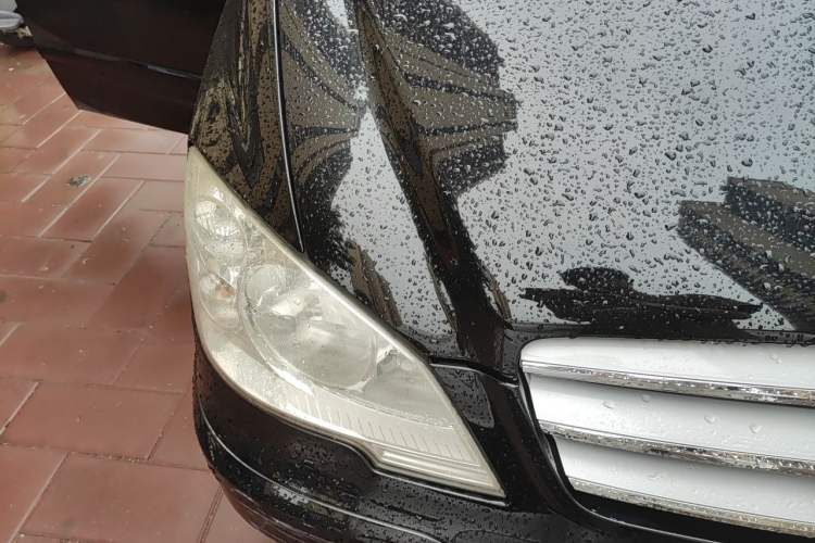 Used Mercedes-Benz Viano 2011 2.5L Prestige Edition Right Front Headlight