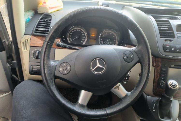 Used Mercedes-Benz Viano 2011 2.5L Navigator Edition Steering Wheel