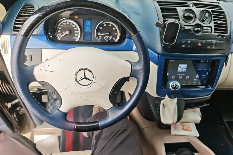 Used Mercedes-Benz Viano 2011 2.5L Luxury Edition Steering Wheel