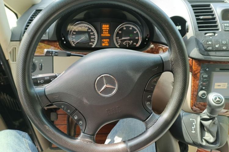 Used Mercedes-Benz Viano 2011 2.5L Navigator Edition Steering Wheel