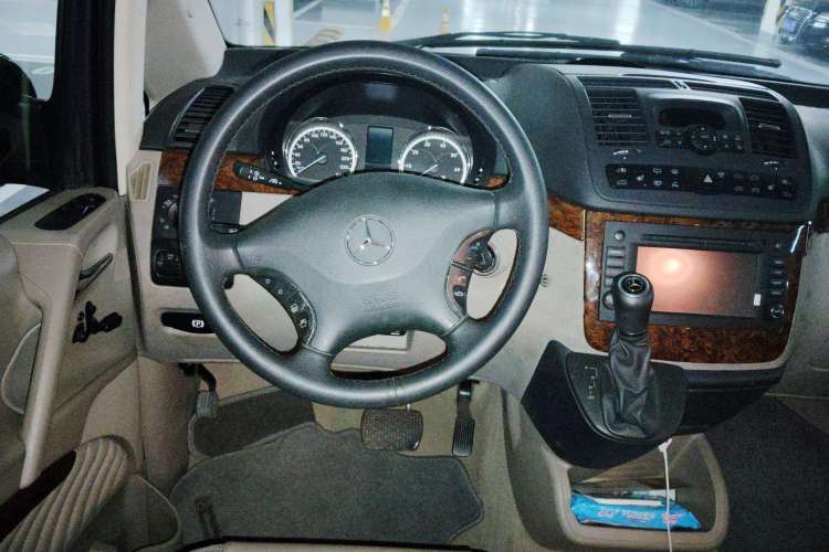 Used Mercedes-Benz Viano 2011 2.5L Navigator Edition Steering Wheel
