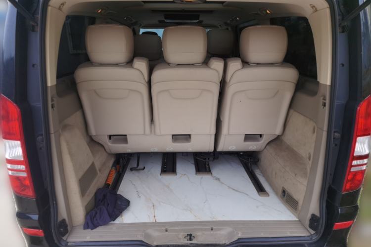 Used Mercedes-Benz Viano 2011 2.5L Navigator Edition Trunk