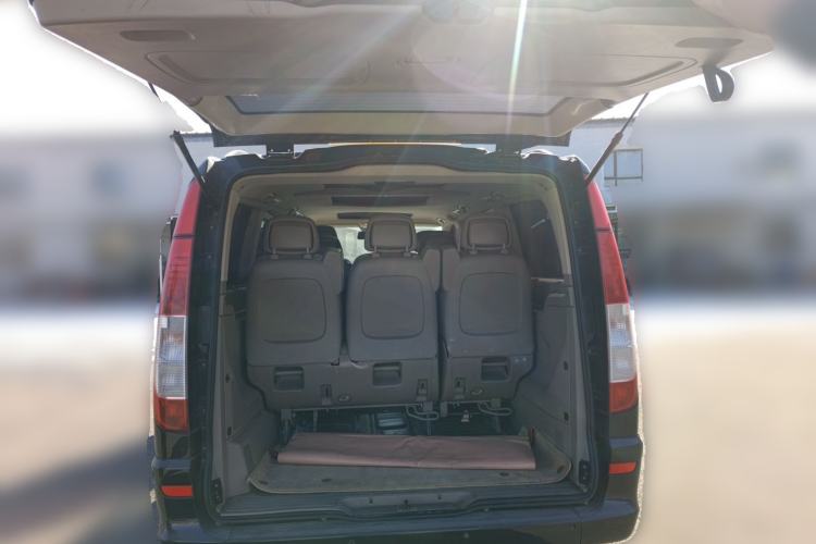 Used Mercedes-Benz Viano 2011 2.5L Prestige Edition Trunk