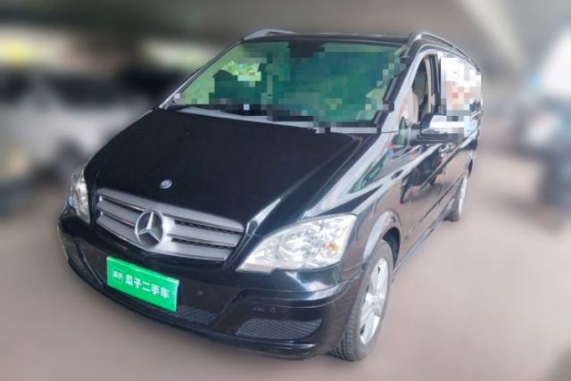 Ojetý Mercedes-Benz Viano 2011 2.5L Prestige Edition