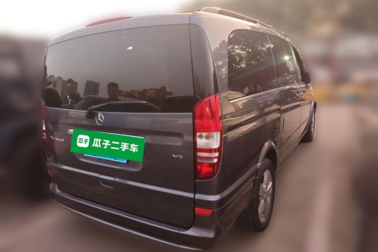 Used Mercedes-Benz Viano 2011 2.5L Luxury Edition Rear Right 45 Deg