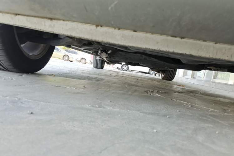 Used Mercedes-Benz Viano 2011 2.5L Navigator Edition Chassis Front