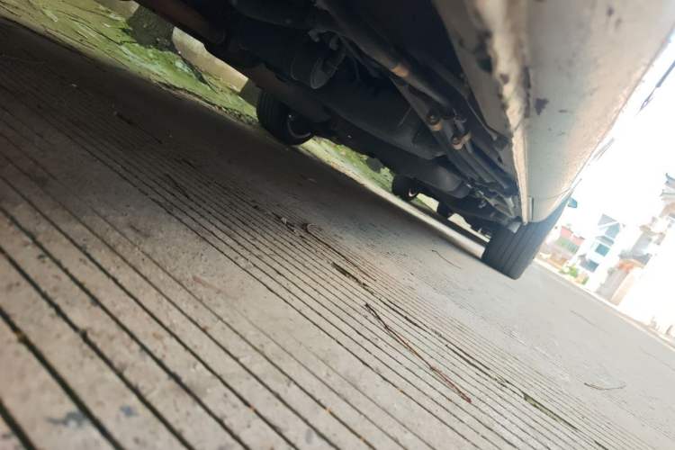Used Mercedes-Benz Viano 2011 2.5L Navigator Edition Chassis Front Left