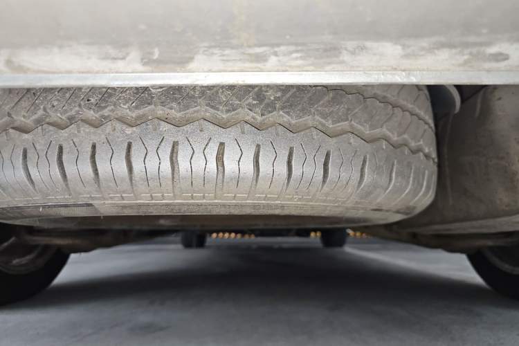 Used Mercedes-Benz Viano 2011 2.5L Prestige Edition Chassis Rear