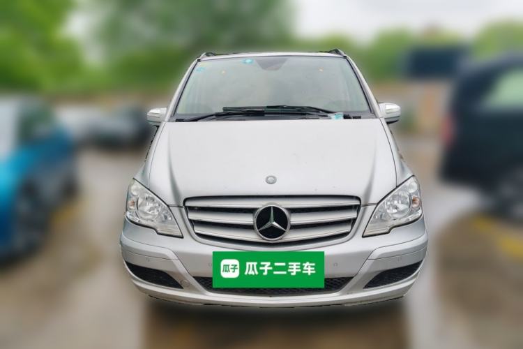 Used Mercedes-Benz Viano 2011 2.5L Navigator Edition Front