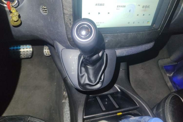Used Mercedes-Benz Viano 2011 3.5L 125th Anniversary Edition 7 Seats Gear Lever