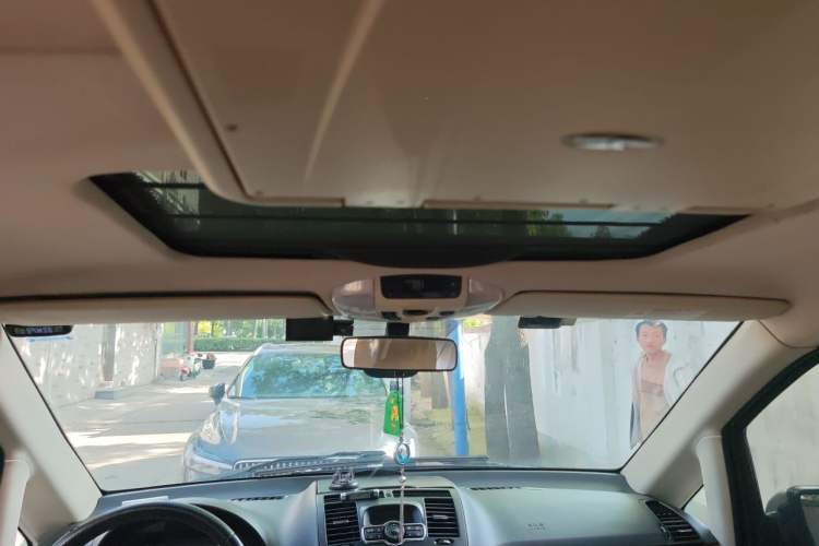 Used Mercedes-Benz Viano 2011 2.5L Navigator Edition Headliner