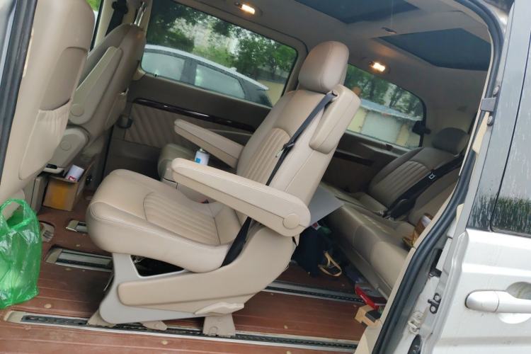 Used Mercedes-Benz Viano 2011 2.5L Navigator Edition Left Rear Seat