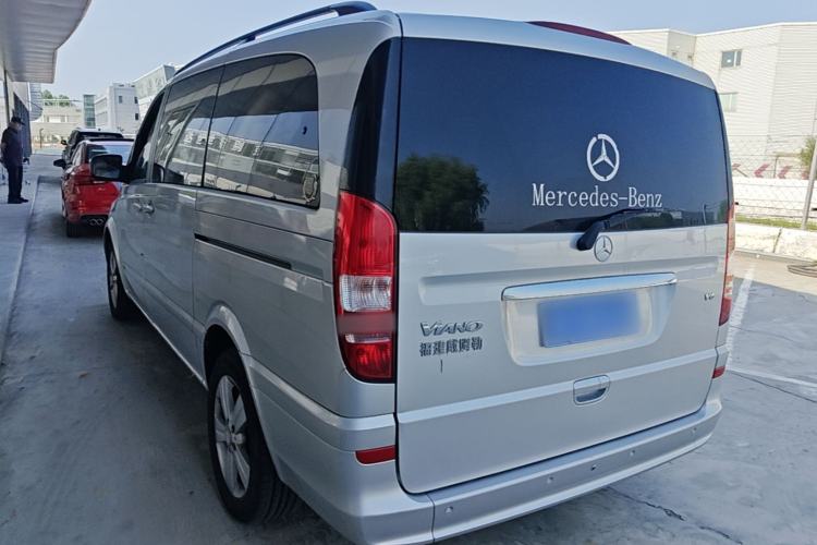Used Mercedes-Benz Viano 2011 2.5L Navigator Edition Rear Left 45 Deg