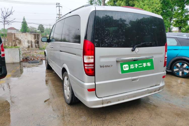 Used Mercedes-Benz Viano 2011 2.5L Navigator Edition Rear Left 45 Deg