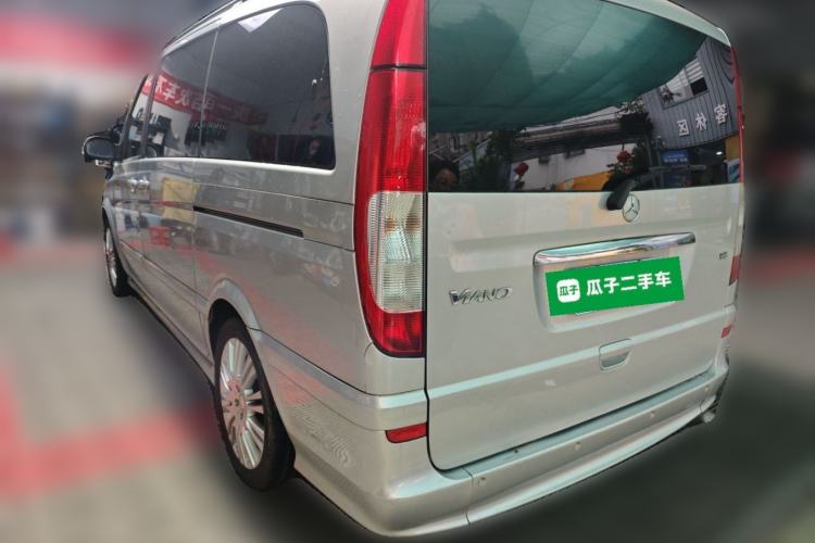 Used Mercedes-Benz Viano 2011 2.5L Limited Edition Rear Left 45 Deg