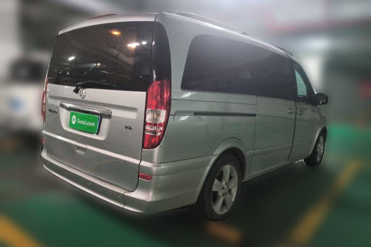 Used Mercedes-Benz Viano 2011 2.5L Navigator Edition Rear Right 45 Deg