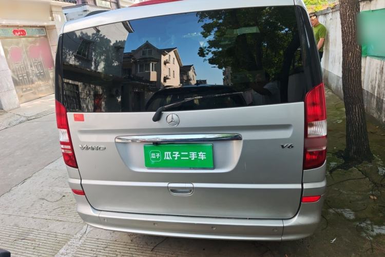 Used Mercedes-Benz Viano 2011 2.5L Navigator Edition Rear