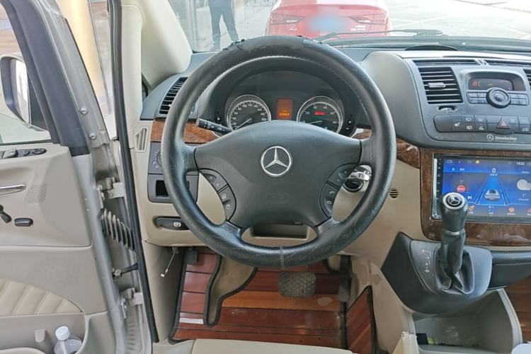Used Mercedes-Benz Viano 2011 2.5L Navigator Edition Steering Wheel
