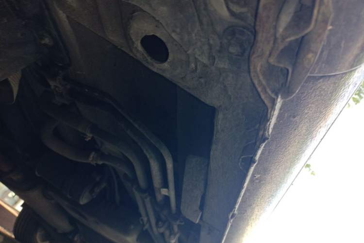 Used Mercedes-Benz Viano 2012 2.5L Prestige Edition Chassis Front Left