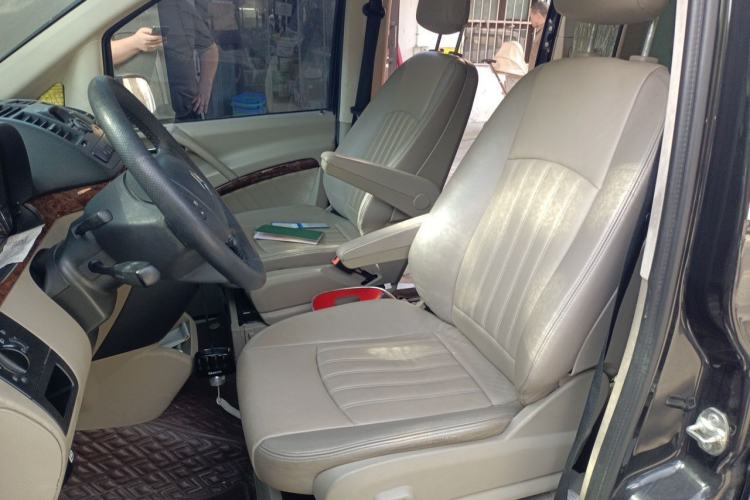 Used Mercedes-Benz Viano 2012 2.5L Prestige Edition Left Front Seat