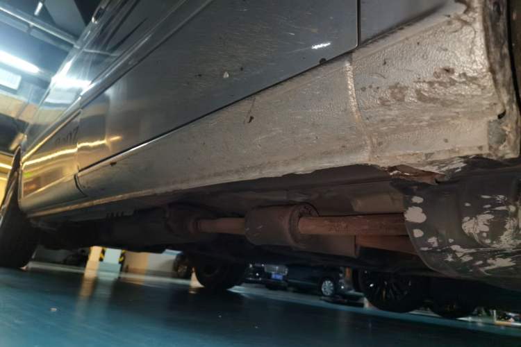 Used Mercedes-Benz Viano 2012 2.5L Comfort Edition Chassis Front Right