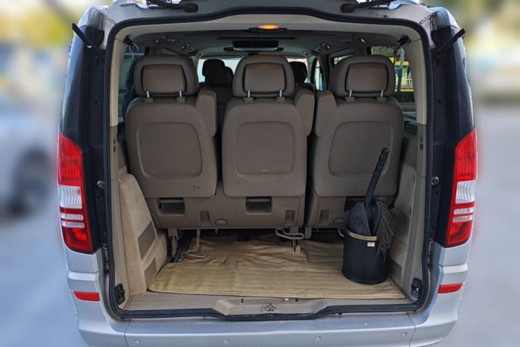 Used Mercedes-Benz Viano 2012 2.5L Hospitality Edition Trunk