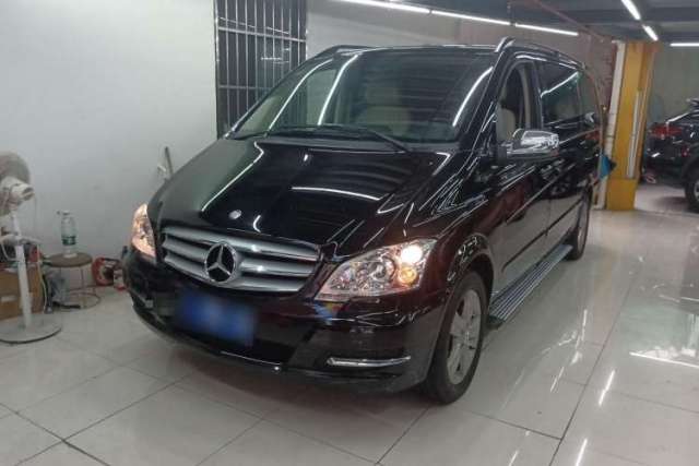 Used Mercedes-Benz Viano 2013 3.0L Navigator Edition