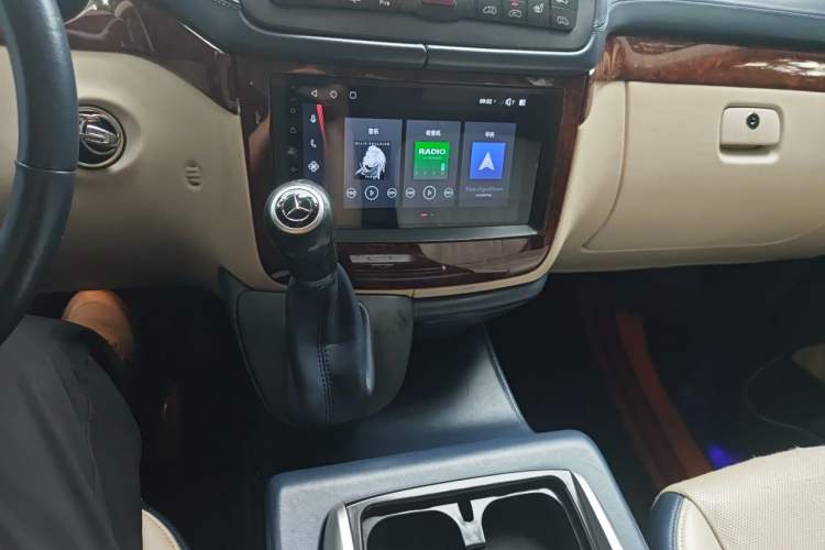 Used Mercedes-Benz Viano 2013 3.0L Navigator Edition Audio And AC Panel