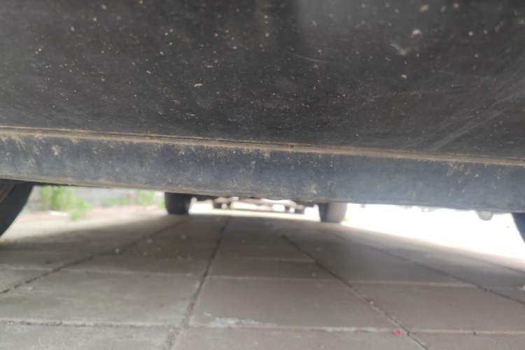 Used Mercedes-Benz Viano 2013 3.0L Comfort Edition Chassis Front
