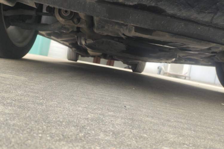 Used Mercedes-Benz Viano 2013 3.5L Haoci version Chassis Front
