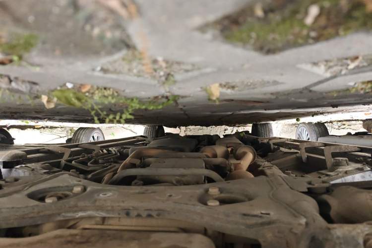 Used Mercedes-Benz Viano 2013 3.0L Navigator Edition Chassis Front
