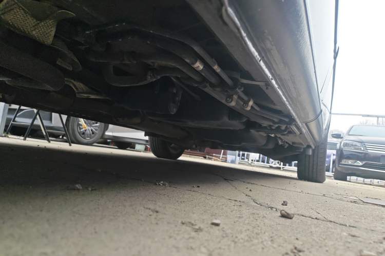 Used Mercedes-Benz Viano 2013 3.0L Comfort Edition Chassis Front Left