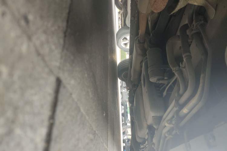 Used Mercedes-Benz Viano 2013 3.0L Comfort Edition Chassis Front Left