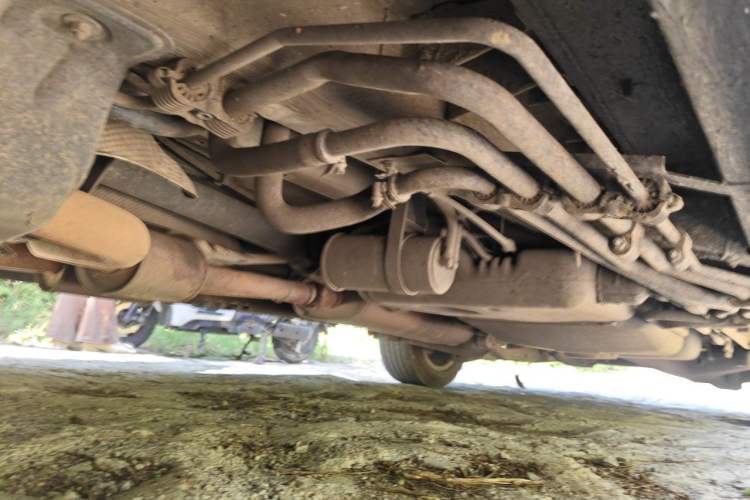 Used Mercedes-Benz Viano 2013 3.5L Haoci version Chassis Front Left