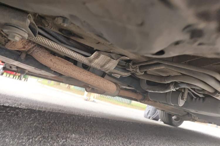 Used Mercedes-Benz Viano 2013 3.0L Navigator Edition Chassis Front Left