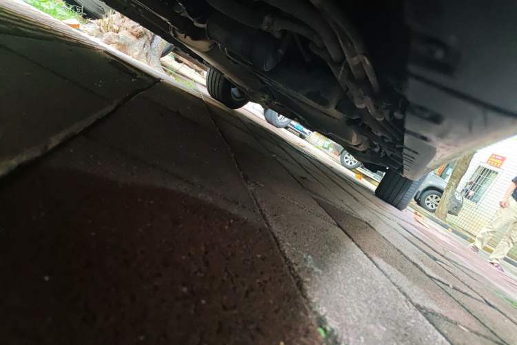 Used Mercedes-Benz Viano 2013 3.0L Navigator Edition Chassis Front Left