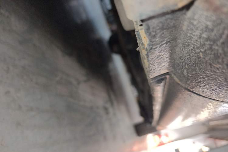 Used Mercedes-Benz Viano 2013 3.0L Hospitality Edition Chassis Front Left