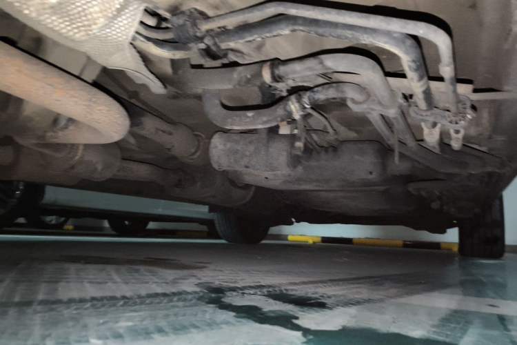 Used Mercedes-Benz Viano 2013 3.0L Navigator Edition Chassis Front Left