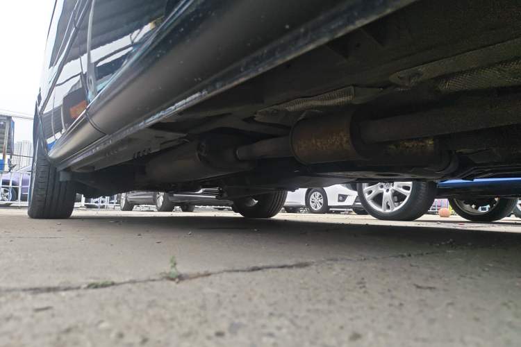 Used Mercedes-Benz Viano 2013 3.0L Comfort Edition Chassis Front Right