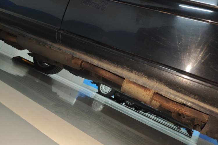 Used Mercedes-Benz Viano 2013 3.5L Haoci version Chassis Front Right
