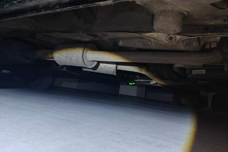 Used Mercedes-Benz Viano 2013 3.0L Comfort Edition Chassis Front Right